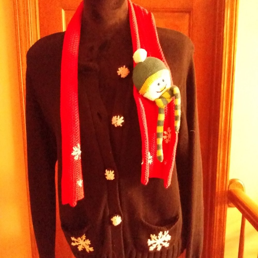 Tiara International snowman Sweater